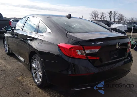 2020 Honda Accord Lx z USA, uszkodzony, nr VIN 1HGCV1F19LA008120